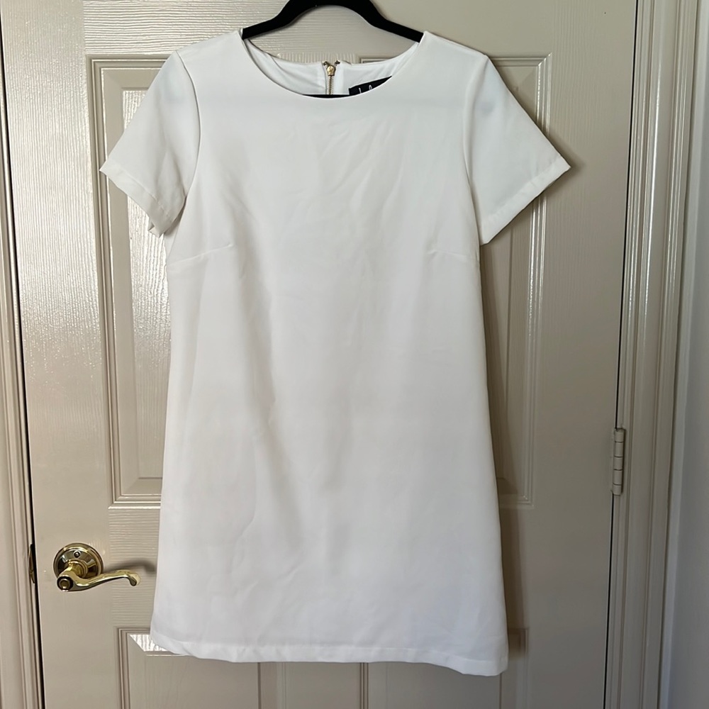 Shift and Shout Ivory Shift Dress Size Small